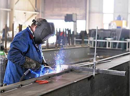 Cutting and welding bay at the yard